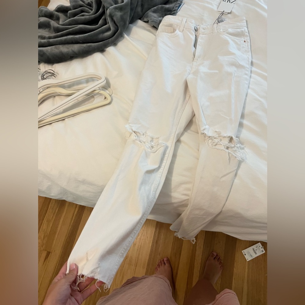 White Zara Jeans NWT Size 4